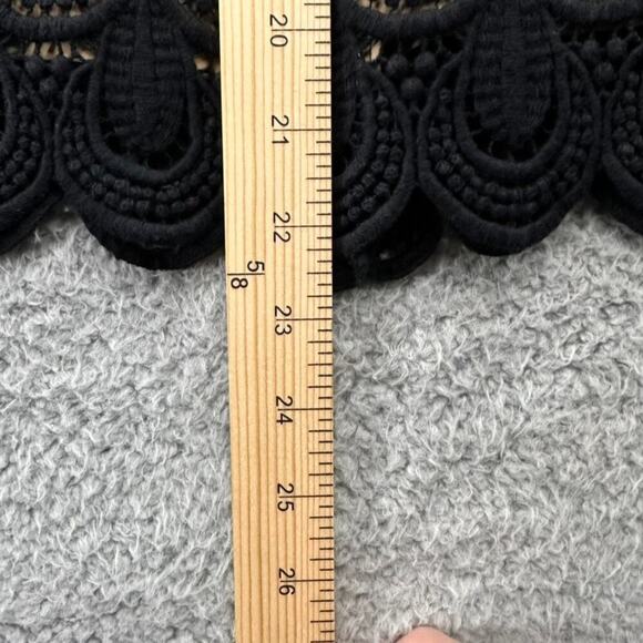 Ann Taylor Size‎ 4 Skirt Black Crochet Skirt Scalloped Bottom Zip Lined Romantic - Picture 6 of 11